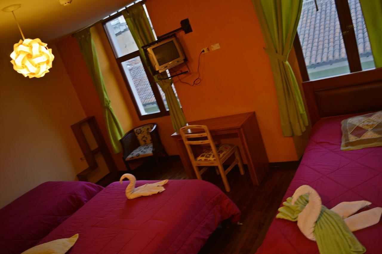 Hostal Quito Cultural Extérieur photo
